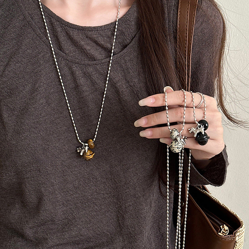 Collana con ciondolo a campana con Occhio di Tigre geometrico stile Old Money da donna, catena minimalista per maglione