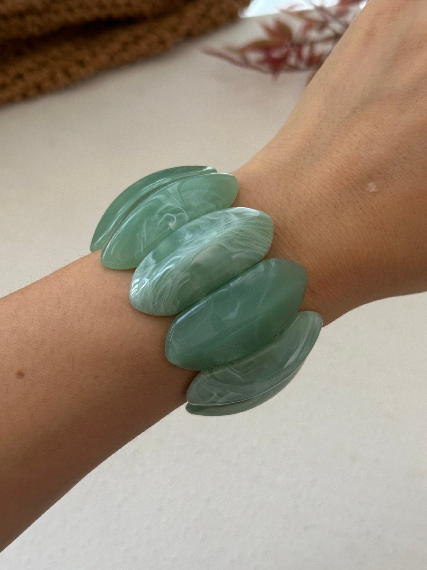Bracciale da donna vintage in acrilico geometrico a goccia d'olio