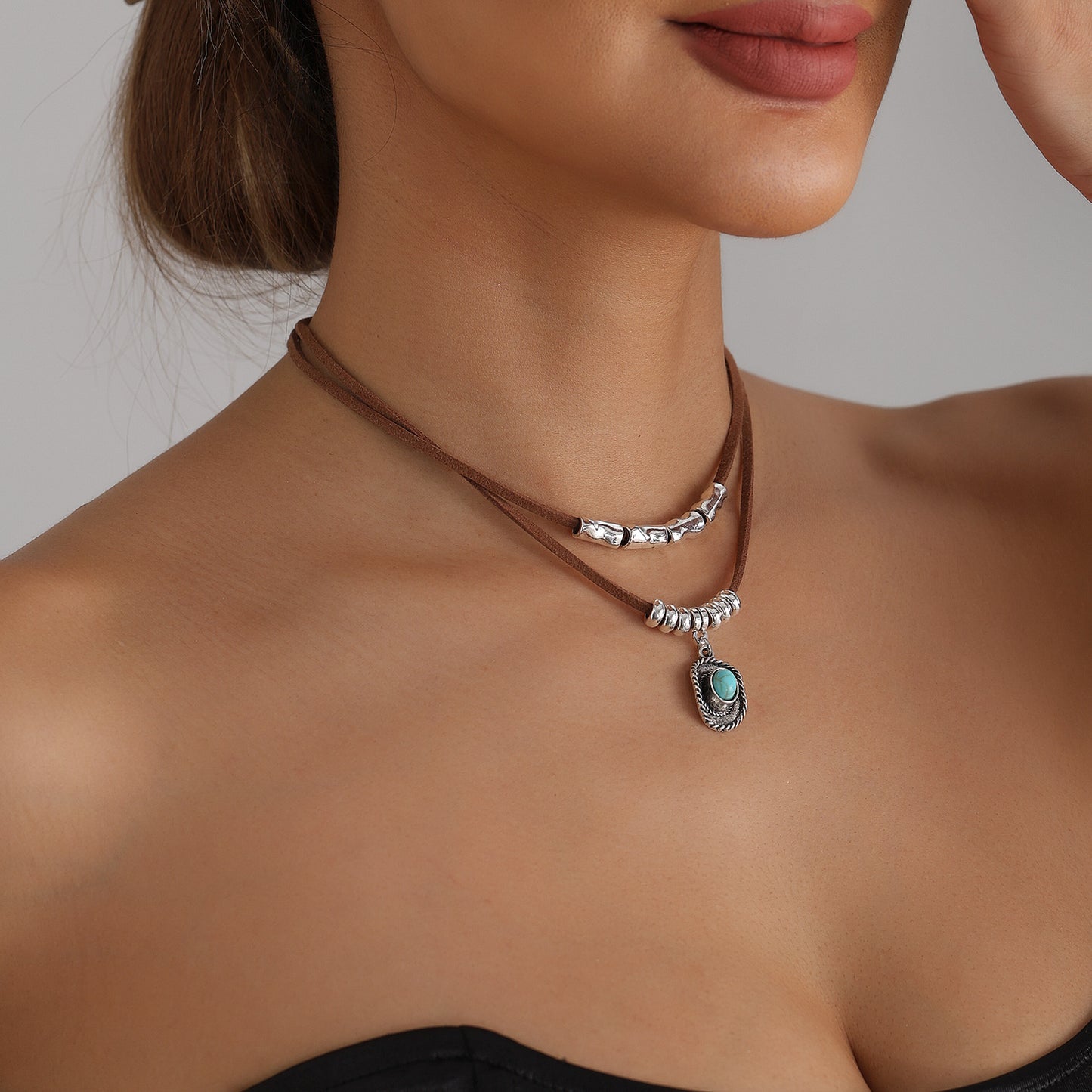 Heart Geometric Alloy Plated Pendant Necklace for Women
