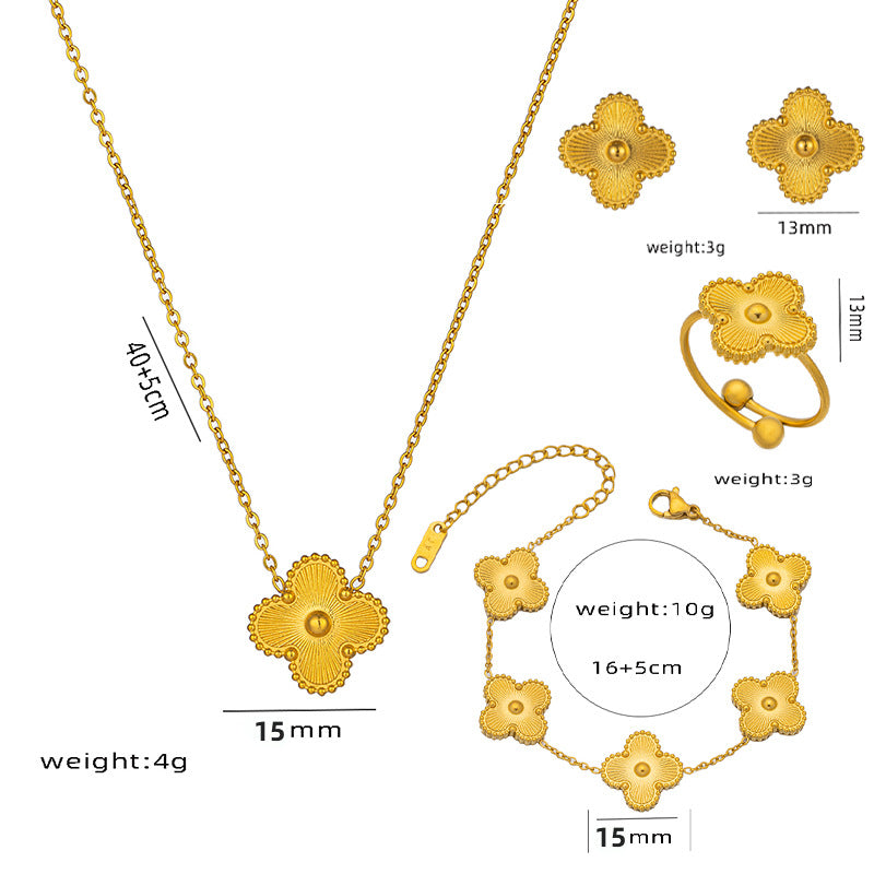 Set di Collane da Donna Minimaliste di Lusso con Cuore e Forme Geometriche in Acciaio al Titanio, Placcate Oro e con Catena a O