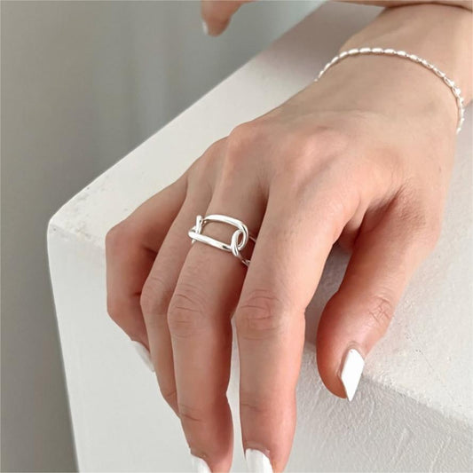 Anillo Enchapado Geométrico Minimalista de Plata de Ley 925