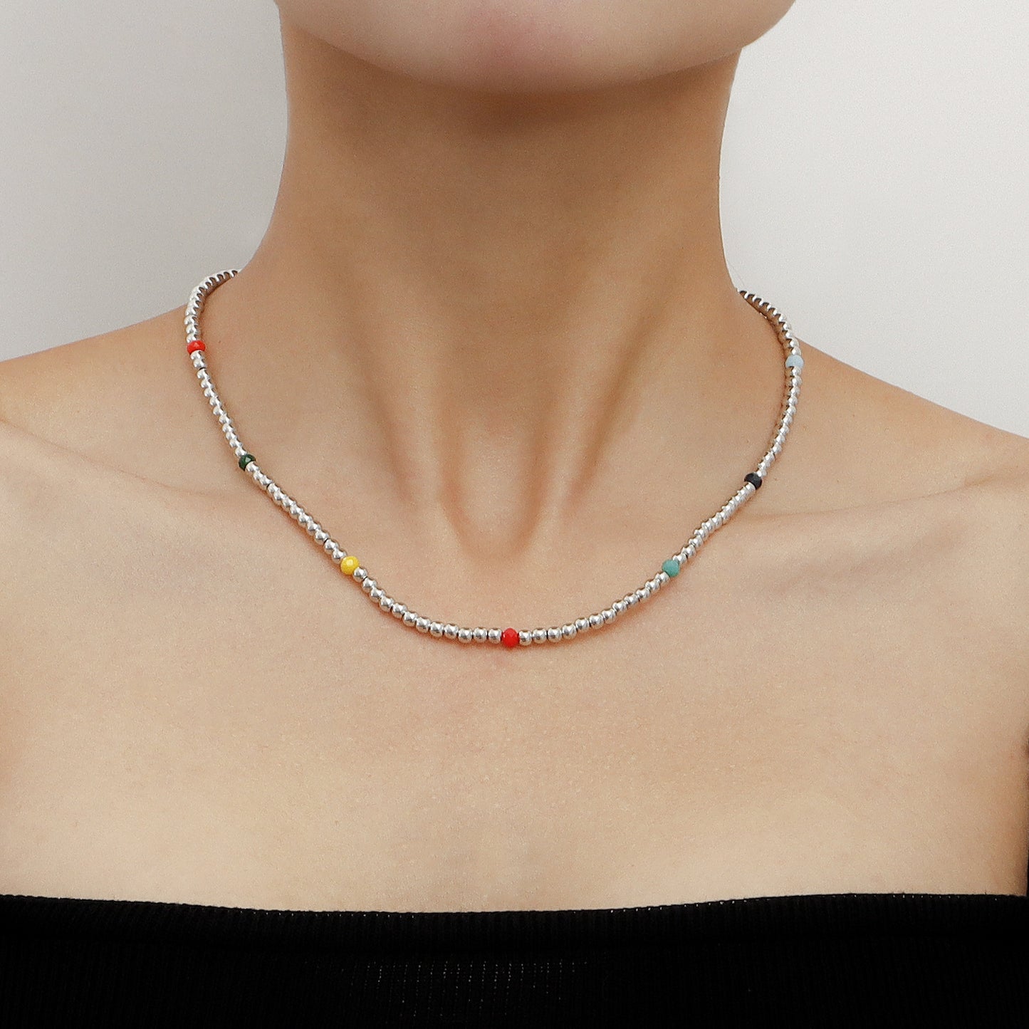Minimalist Gray Beaded Handwoven Alloy Heart Pendant Necklace for Women with Plated Finish