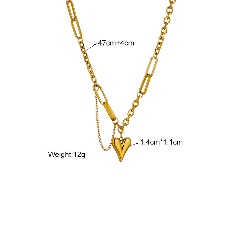 Collar con colgante de corazón irregular minimalista de acero de titanio con acabado chapado para mujer
