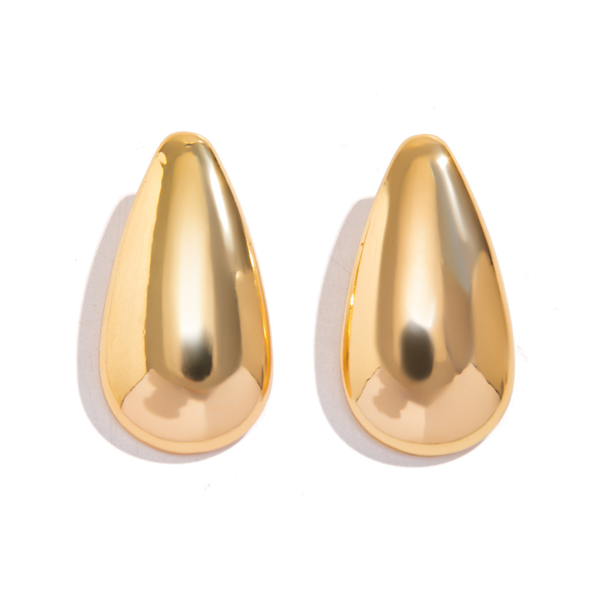 Pendientes minimalistas de aleación con forma de corazón geométrico, acabado pulido y textura plisada para mujer