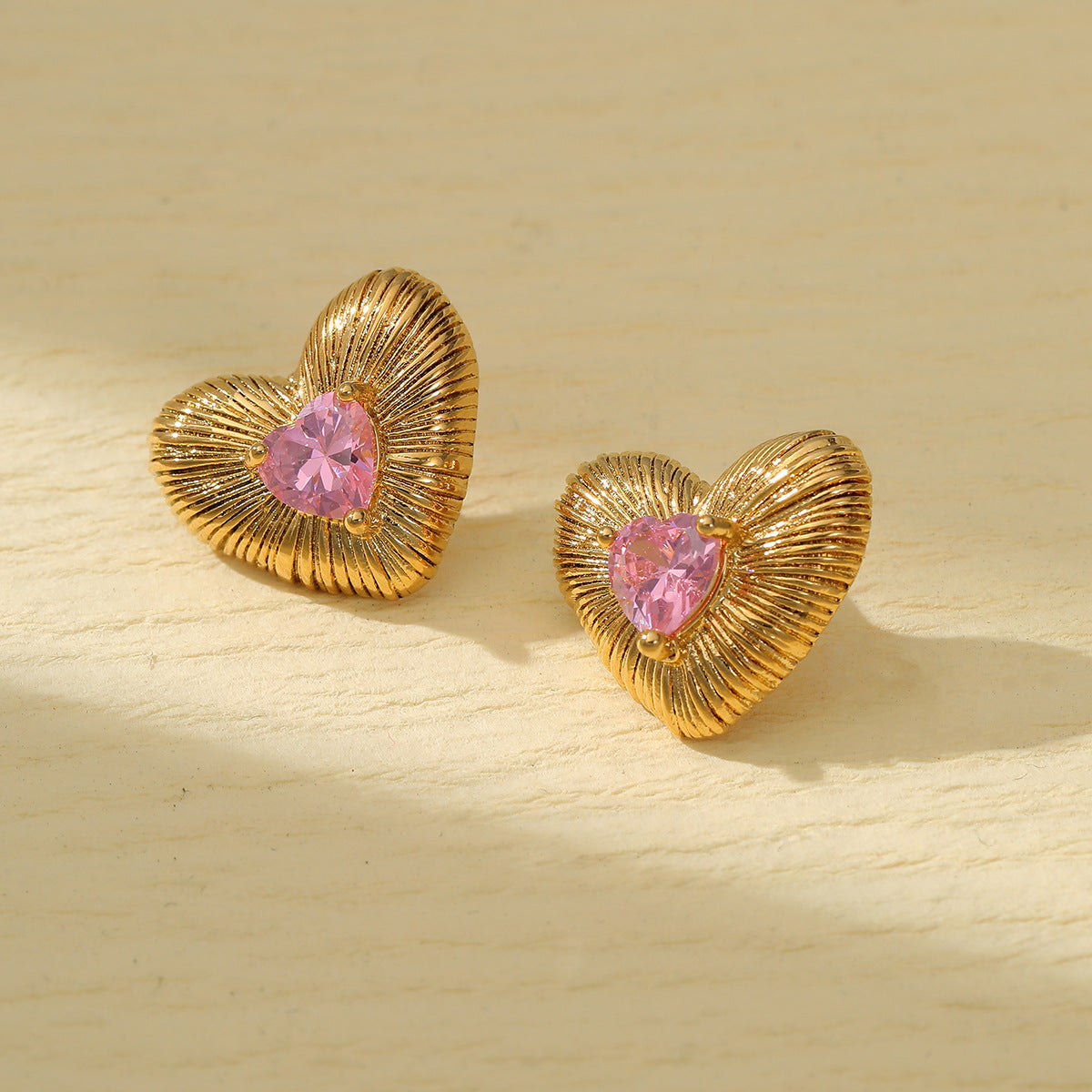 Pendientes de Acero de Titanio con Forma de Corazón Estilo Corte Francés Elegante con Incrustaciones de Zirconia Chapados para Mujer