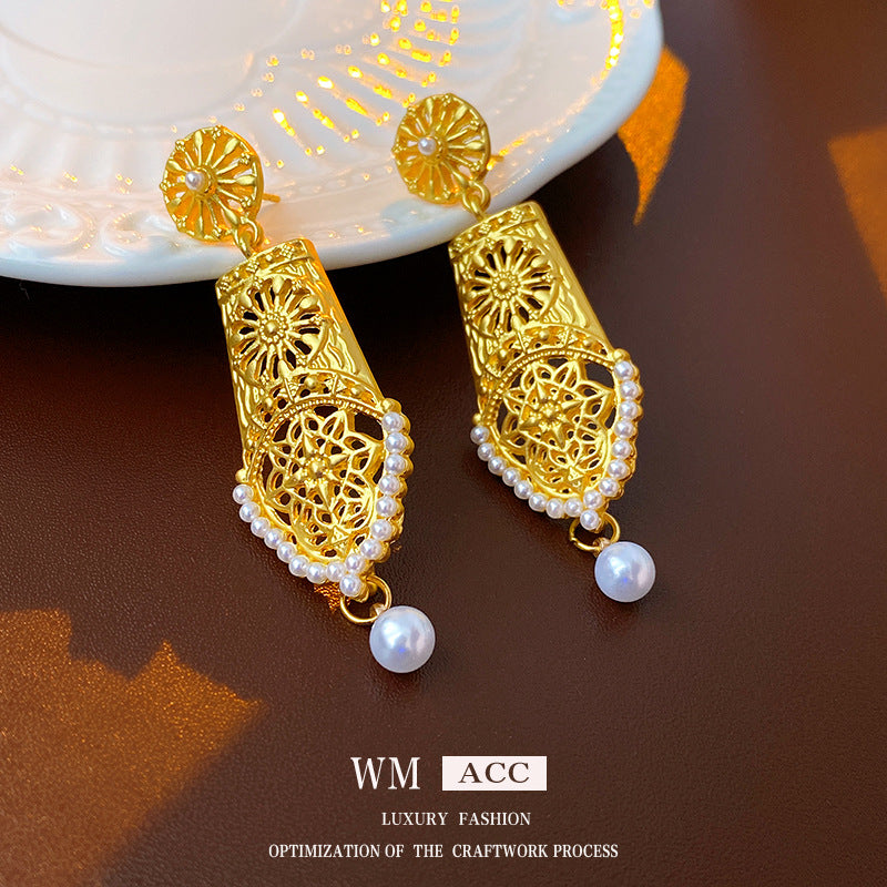 Vintage Floral Hoop Earrings with Pearl Accents in Alloy with Silver-Plated Steel Posts for Women