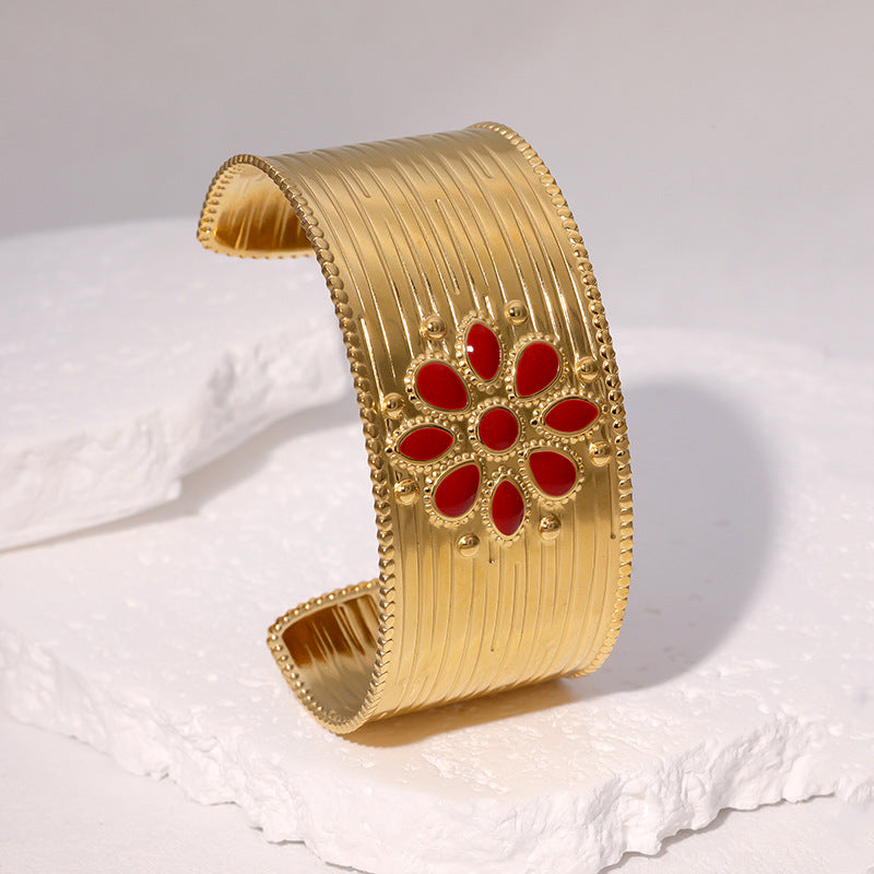 Minimalist Sun Symbol Bracelet for Women in Stainless Steel with 18K Gold Plating and Adjustable Open Bangle Design