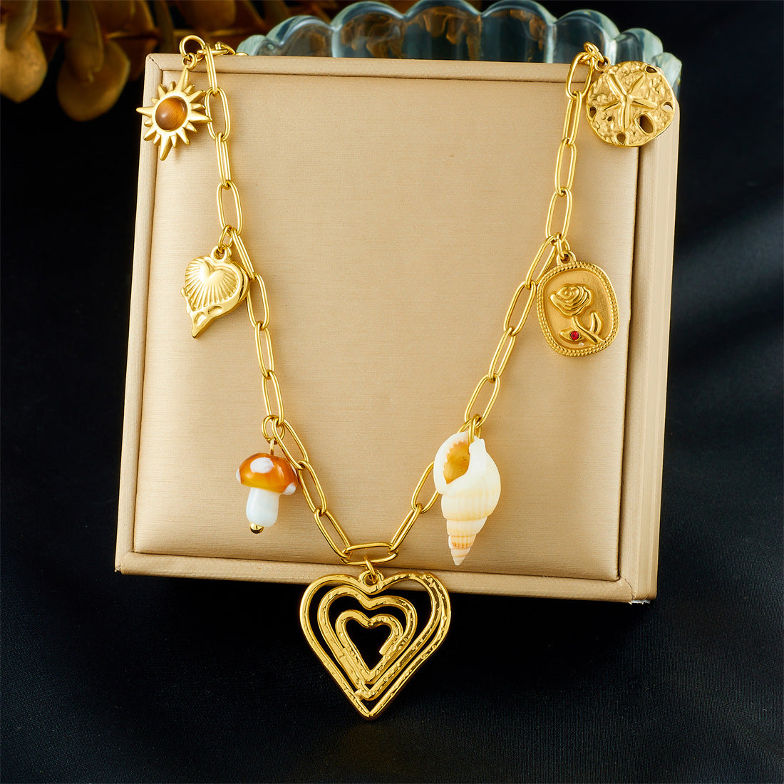 Sweet Gold Plated Heart Floral Hollow Stainless Steel Pendant Necklace Curb Chain