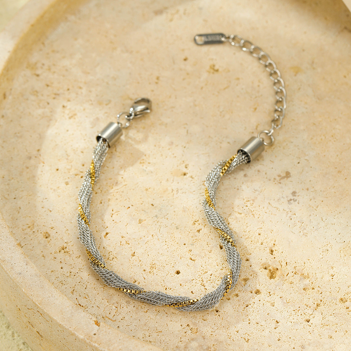 Fashionable OL Style Twisted Rope Titanium Steel Bracelet for Women with Gold Plating and Premium Luxe Finish