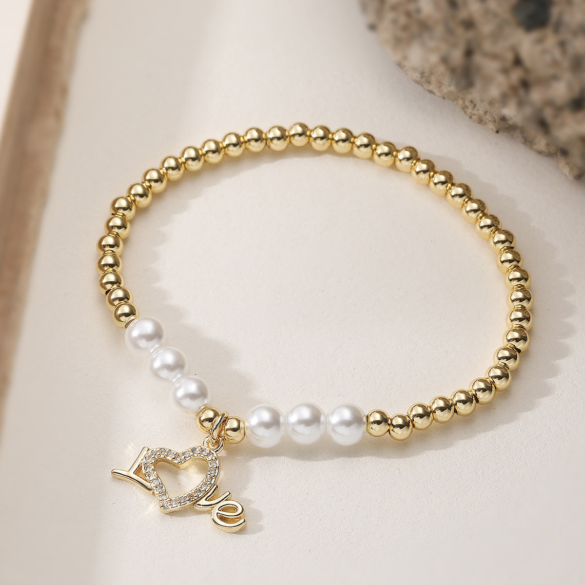 Elegant 18K Gold Plated Heart Geometric Stainless Steel Brass Pearl Cubic Zirconia Bracelet for Women