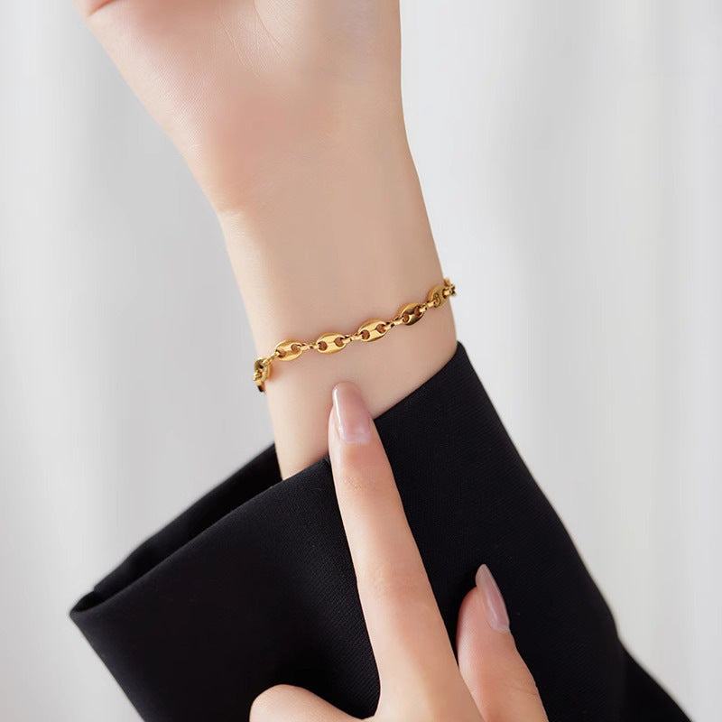 Bracciale da donna stile vintage con naso di maiale, in lega di rame, finitura galvanizzata, con accenti a foglia e petalo, stile streetwear minimalista