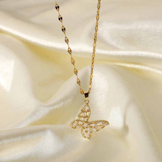 Collana da donna Ins Style con farfalla in acciaio inossidabile placcato oro 18 carati e zirconi cubici