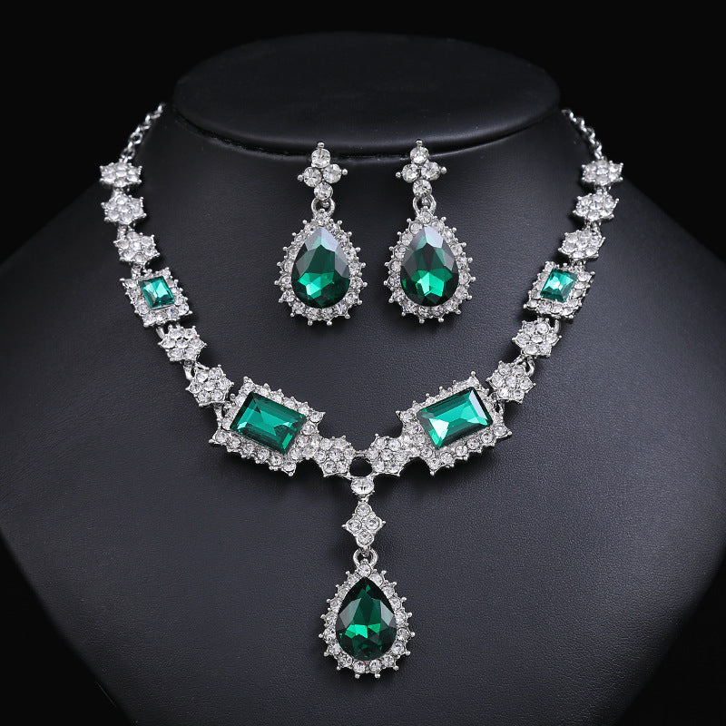 Fashion Minimalist Square and Plum Blossom Shape Electroplated Alloy Necklace and Earrings Set for Women with Irregular Block Pattern and Standard Chain