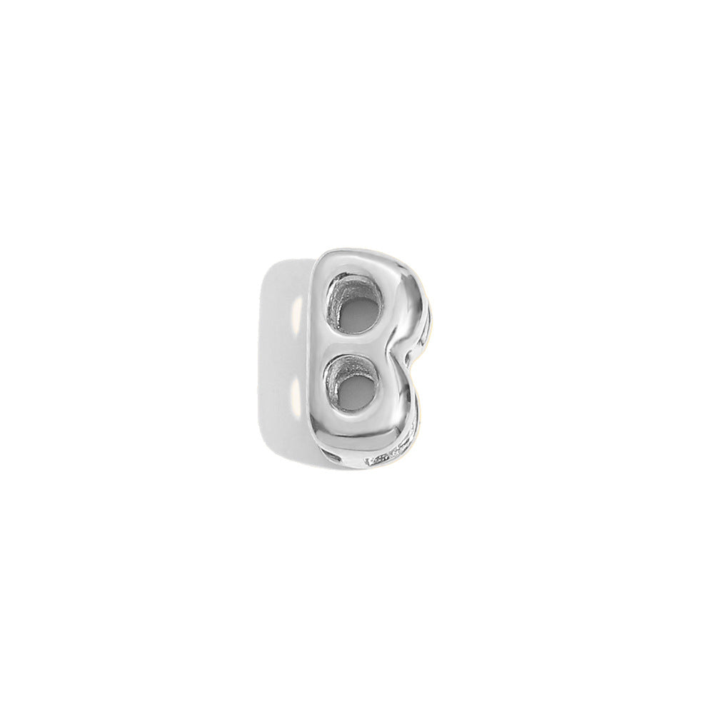 Collana Minimalista con Ciondolo a Lettera da Donna in Acciaio Inox con Placcatura in Oro 18K Design Cavo