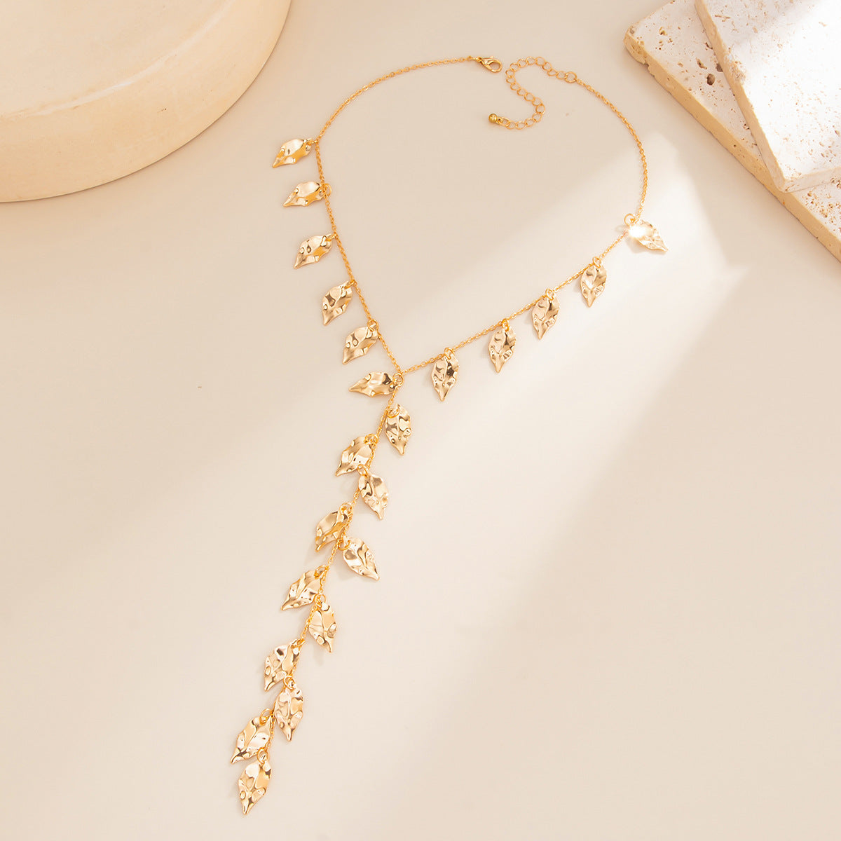 Minimalist Leaf Shape Brass Plated Pendant Necklace for Women