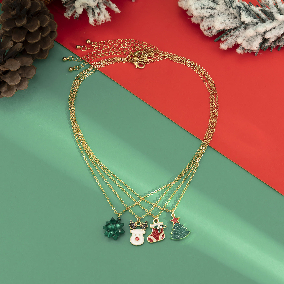 Minimalist Alloy Plated Star Pendant Necklace with Christmas Charms for Women