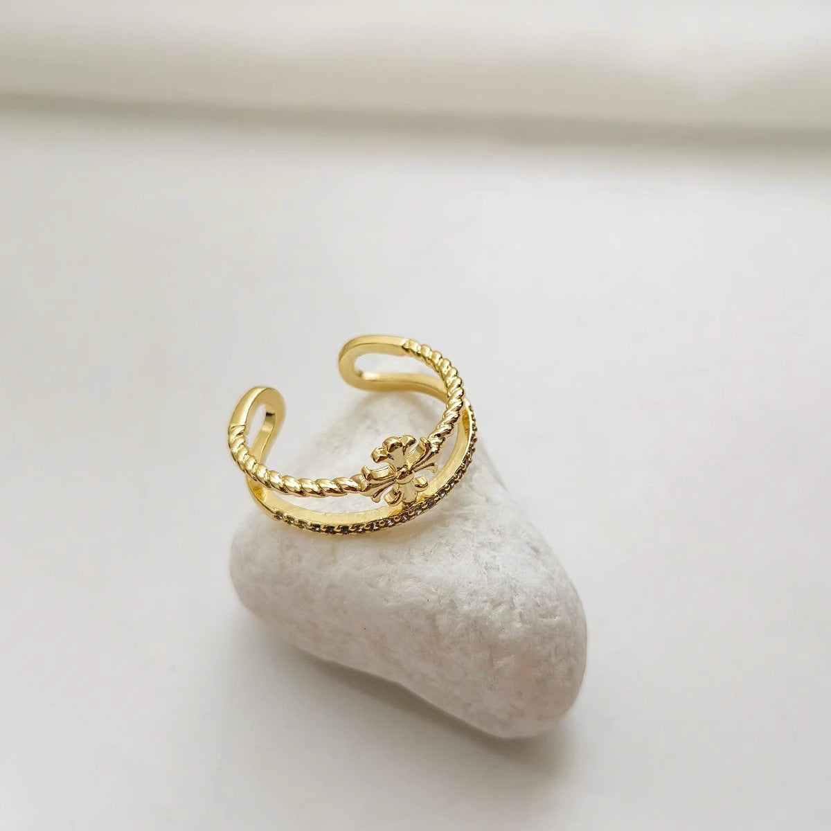 Minimalist Double-Layer C-Shaped Open Ring with Floral Motif in Gold-Plated Copper for Women