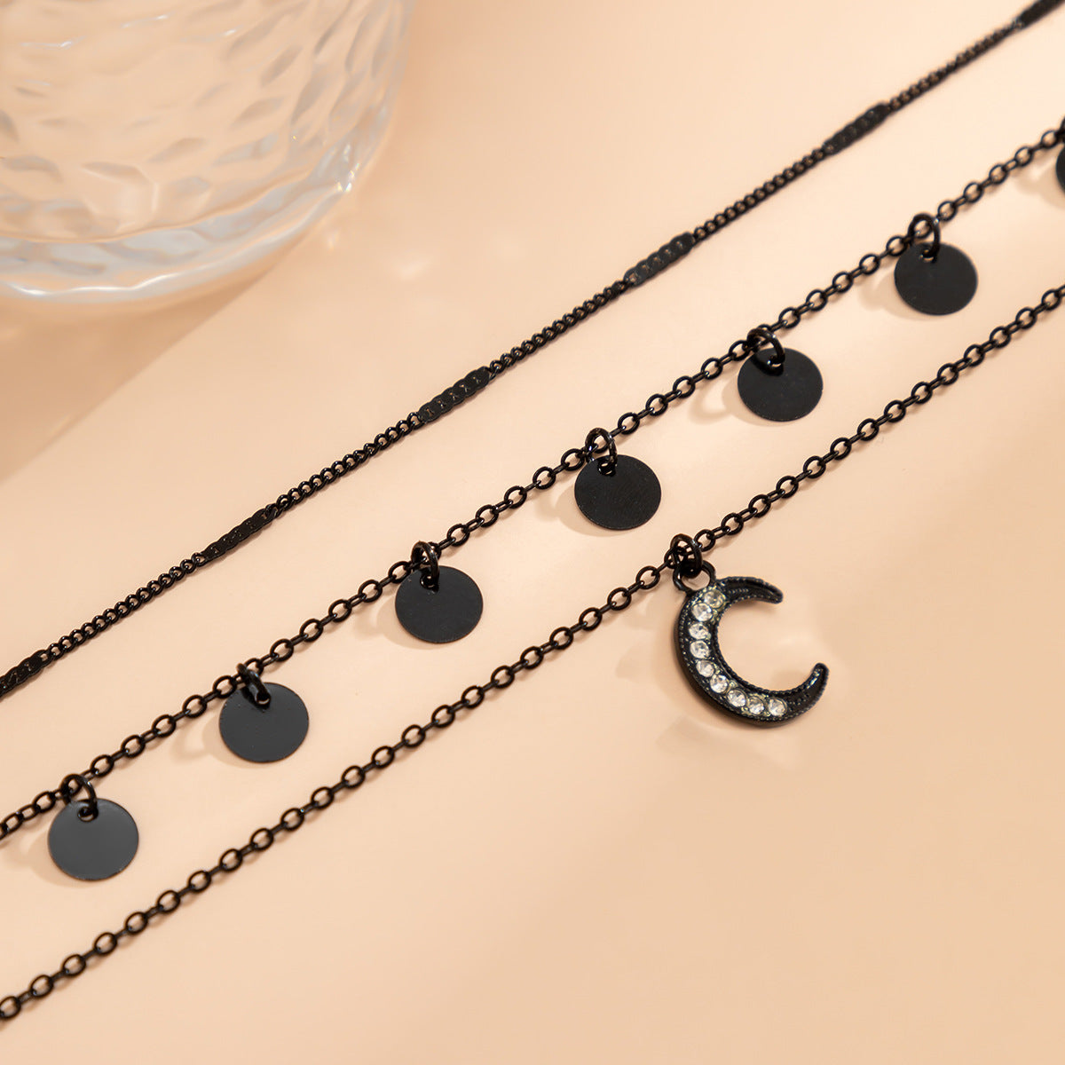Collar con Colgante de Corazón Geométrico Dulce y Moderno con Incrustaciones de Diamantes de Imitación y Detalle de Borla en Cadena Cruzada para Mujer