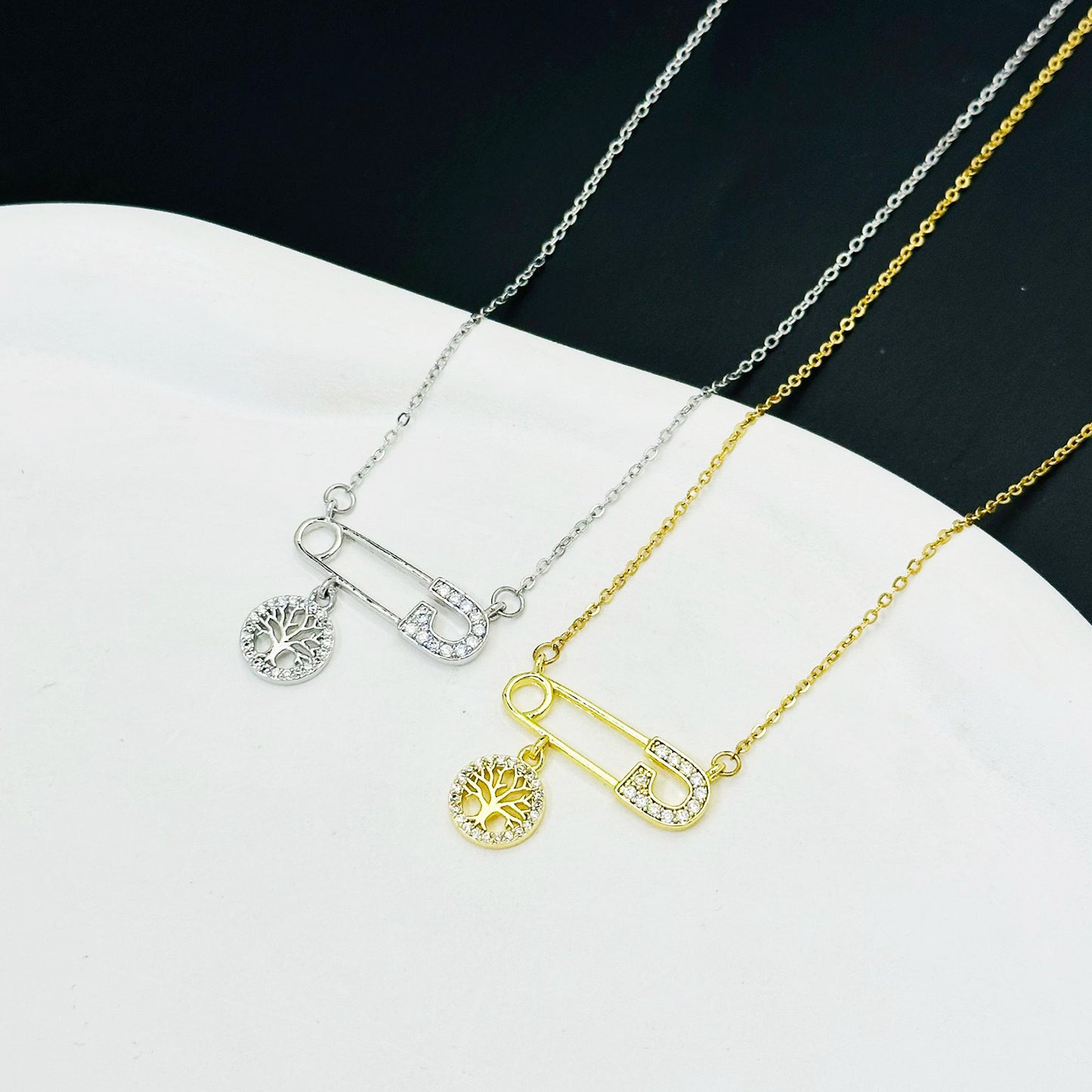 Minimalist Double Layer Tree Pendant Necklace 18K Gold Plated Titanium Steel O-Chain for Women