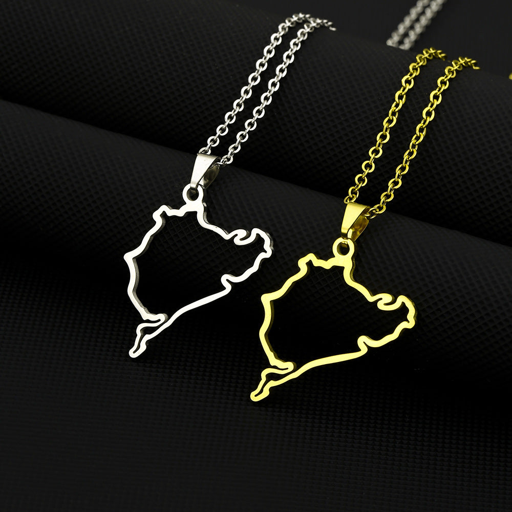 Collana con pendente Nürburgring da corsa automobilistica sportiva geometrica tedesca in acciaio inossidabile con ciondolo in acciaio al titanio e finitura galvanizzata