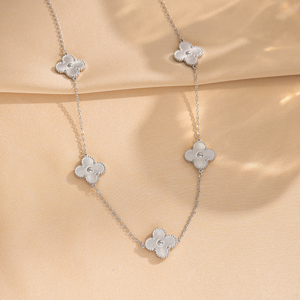 Fashionable Four-Leaf Clover Clavicle Necklace Set for Women in Titanium Steel with Laser Finish and Geometric Design