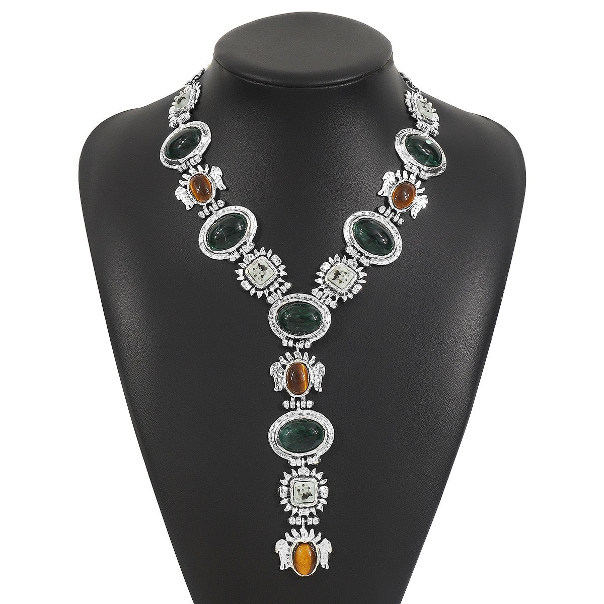Collana da donna vintage bohémien in lega e resina placcata con motivo geometrico