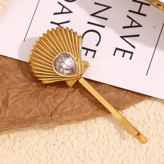 Vintage Style Scallop-Shaped Hair Clip for Women Made of Stainless Steel with 18K Gold Plating and Zircon Inlay