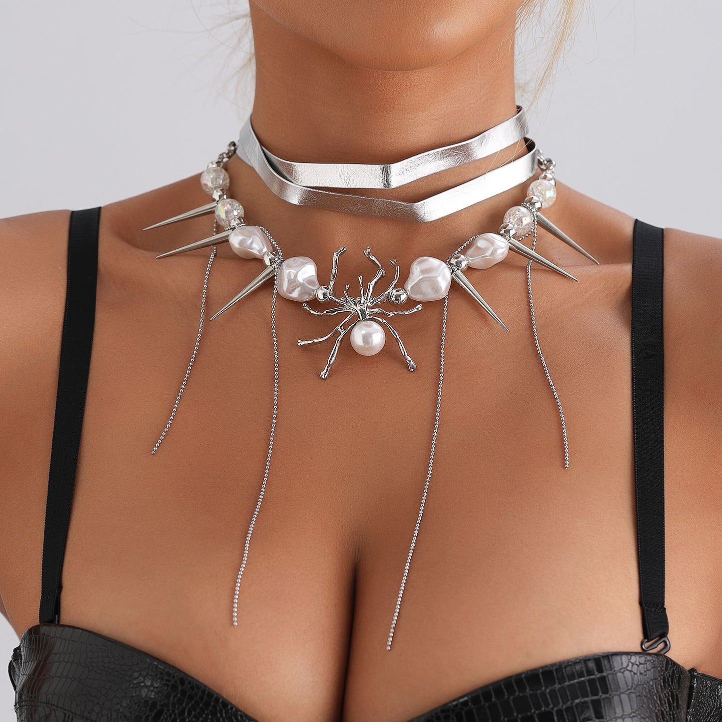Y2K Edgy Minimalist Spider Pendant Leather Choker Necklace for Women with Alloy Body and Rhodium Plating