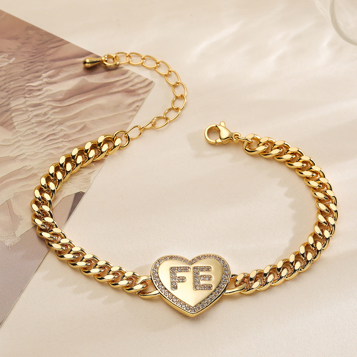 Fashionable Heart-Shaped Copper Bracelet with 18K Gold Plating and Zircon Accents for Women