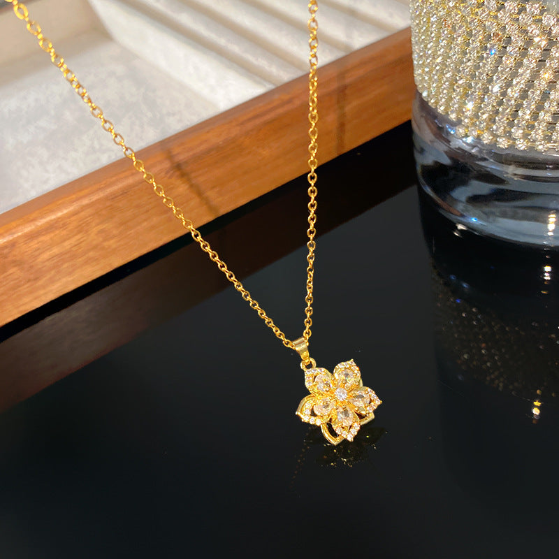 Sweet Sporty Rotatable Cubic Zirconia Floral Titanium Steel Necklace for Women