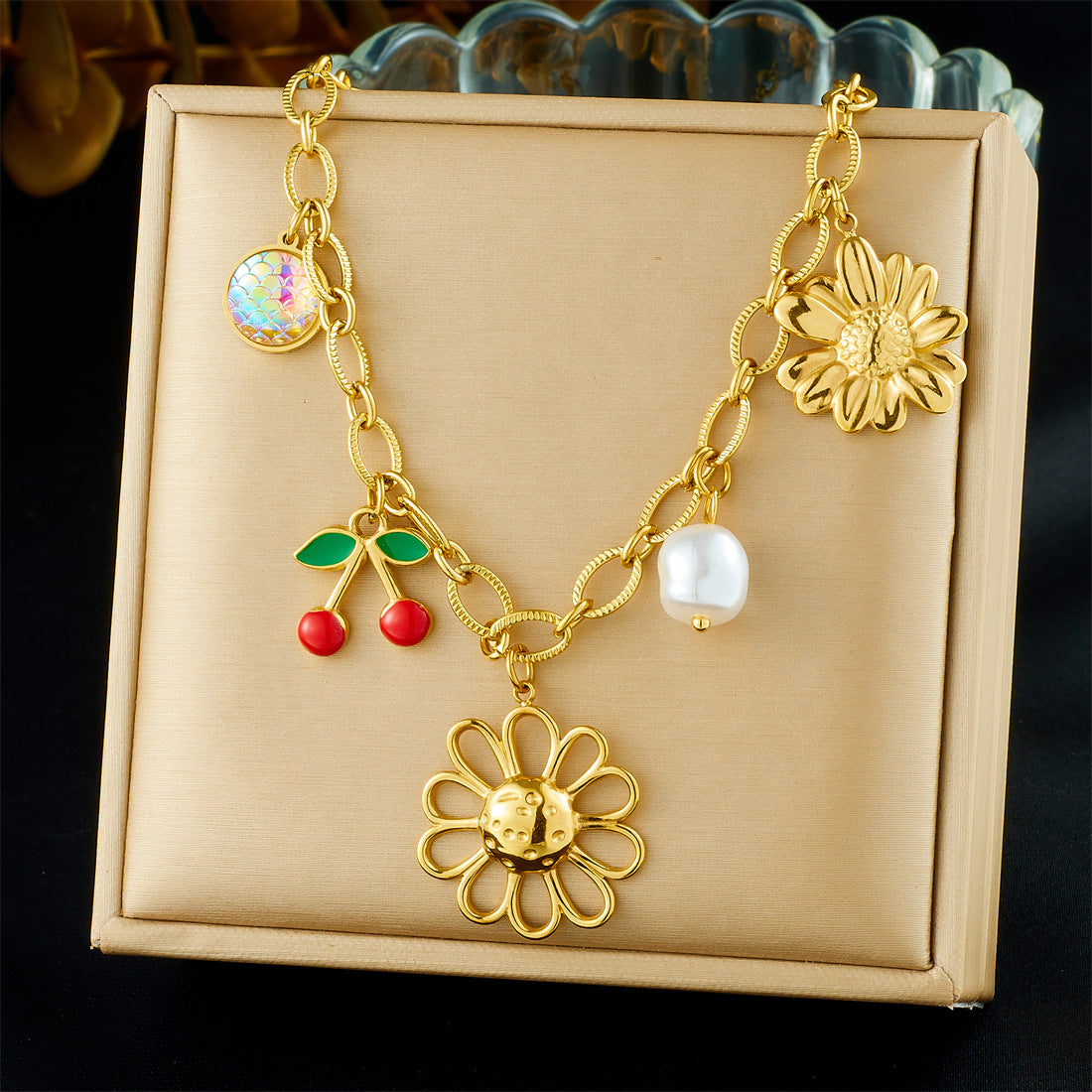 Sweet Gold Plated Heart Floral Hollow Stainless Steel Pendant Necklace Curb Chain