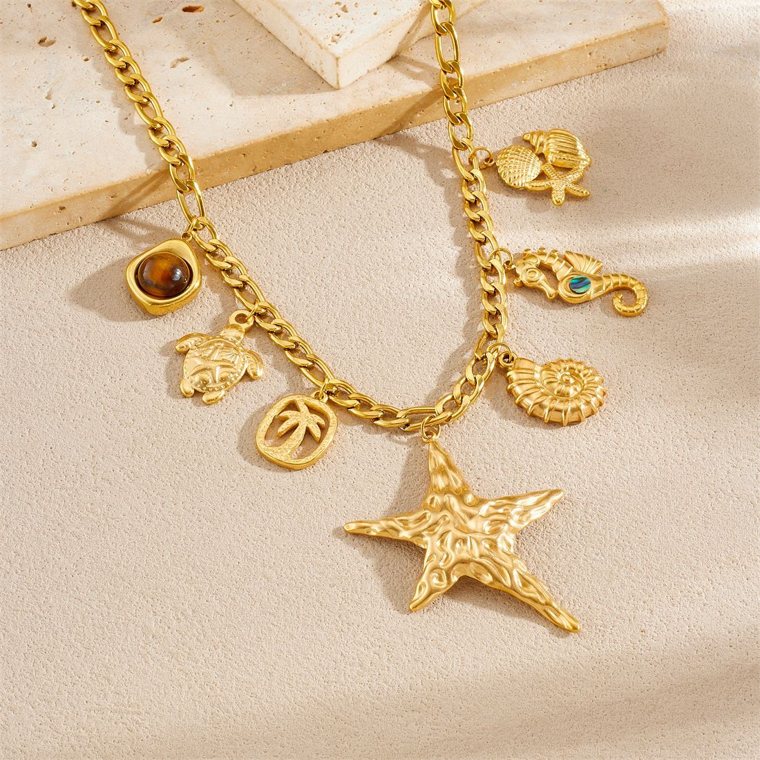 Chic Gold Plated Starfish Stainless Steel Pendant Necklace for Women