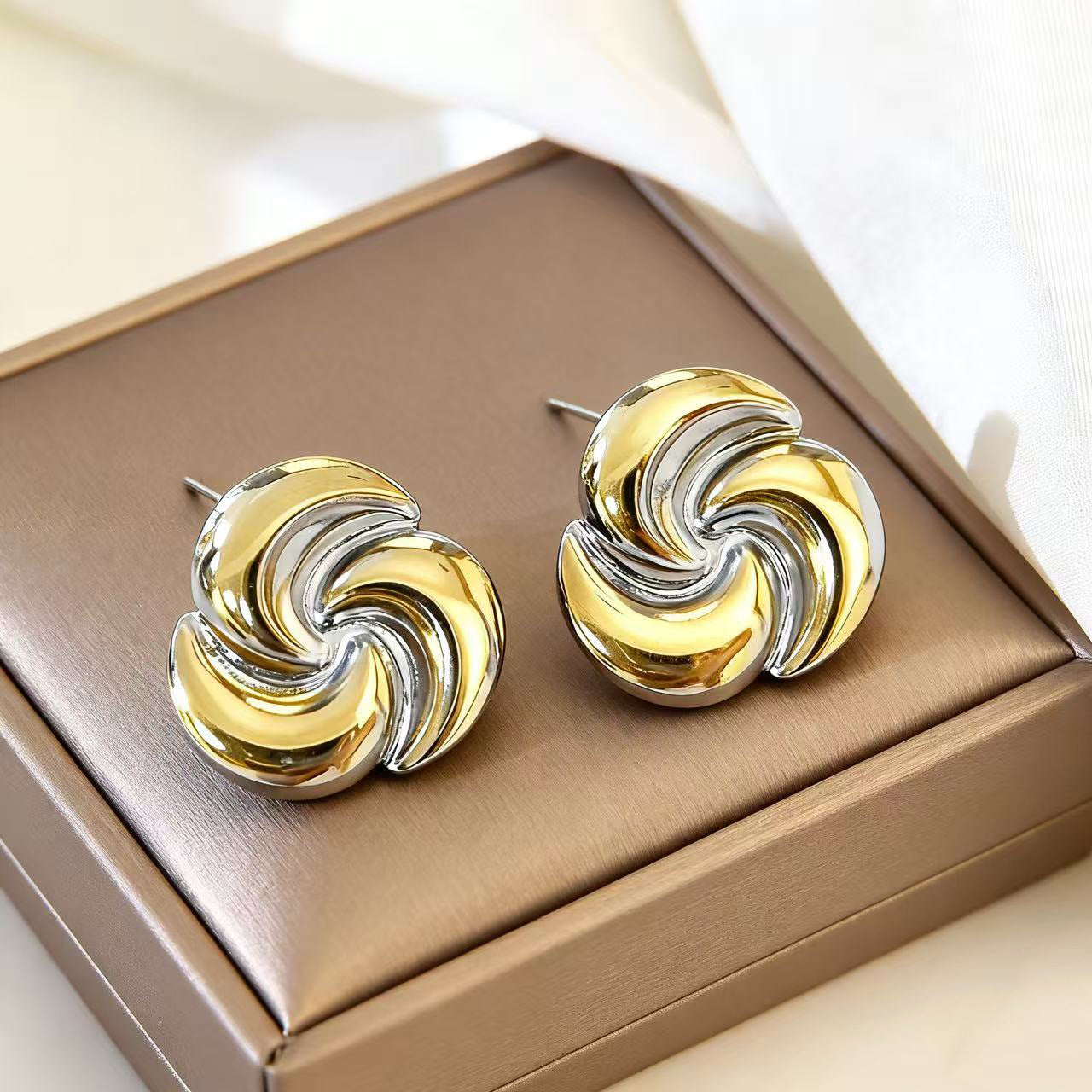 Luxury Elegant Geometric Moon Plated Stainless Steel Earrings for Women