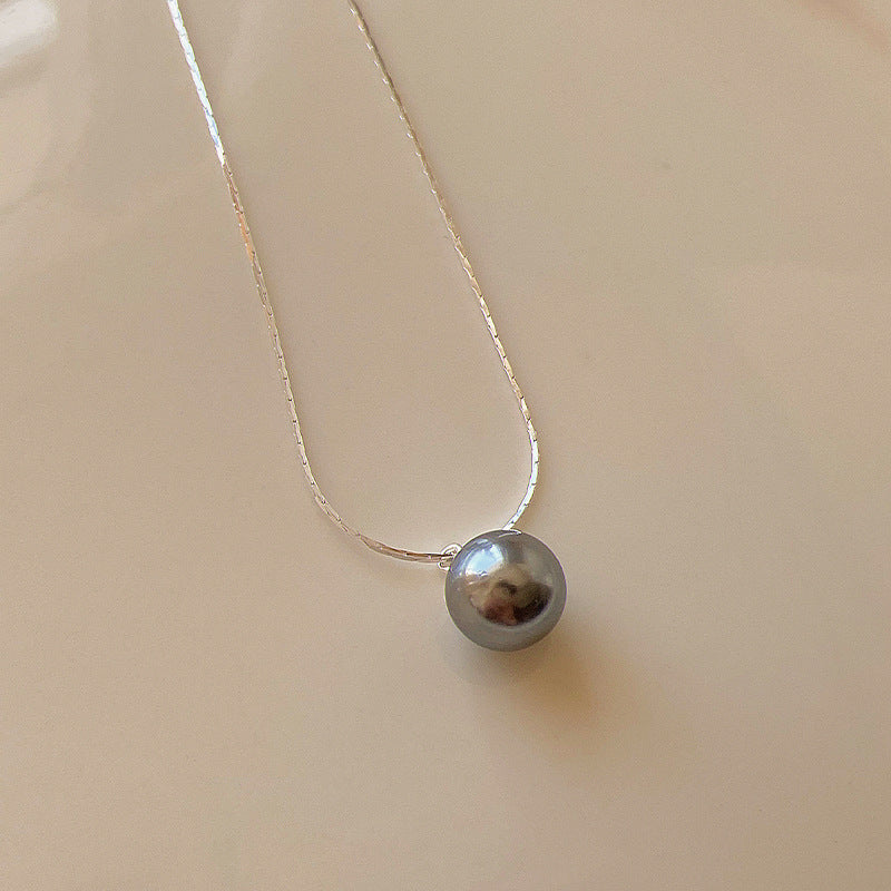 Collana girocollo minimalista con pendente di perla per donna, catena a serpente in acciaio al titanio con forma animale irregolare e finitura galvanizzata