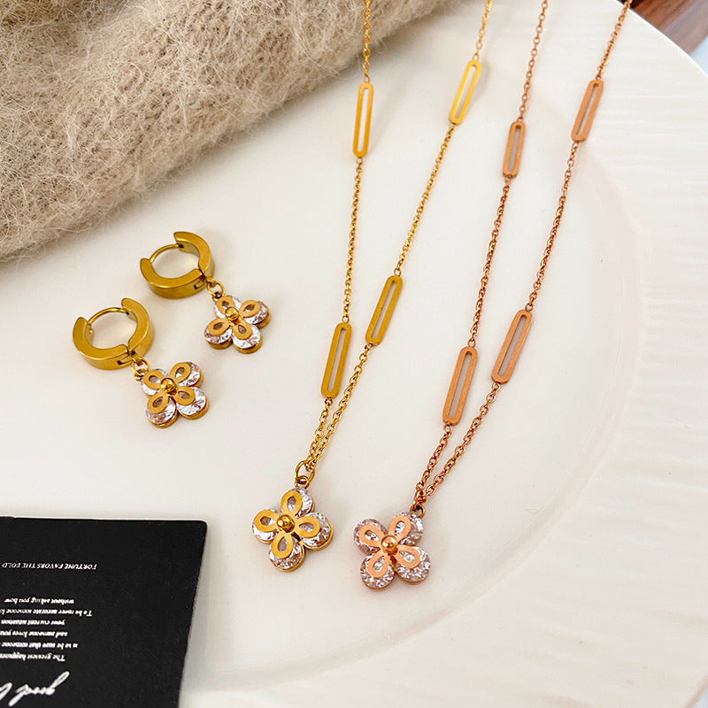 Layered Geometric Four-Leaf Clover Floral Titanium Steel Cubic Zirconia Necklace with Cable Chain