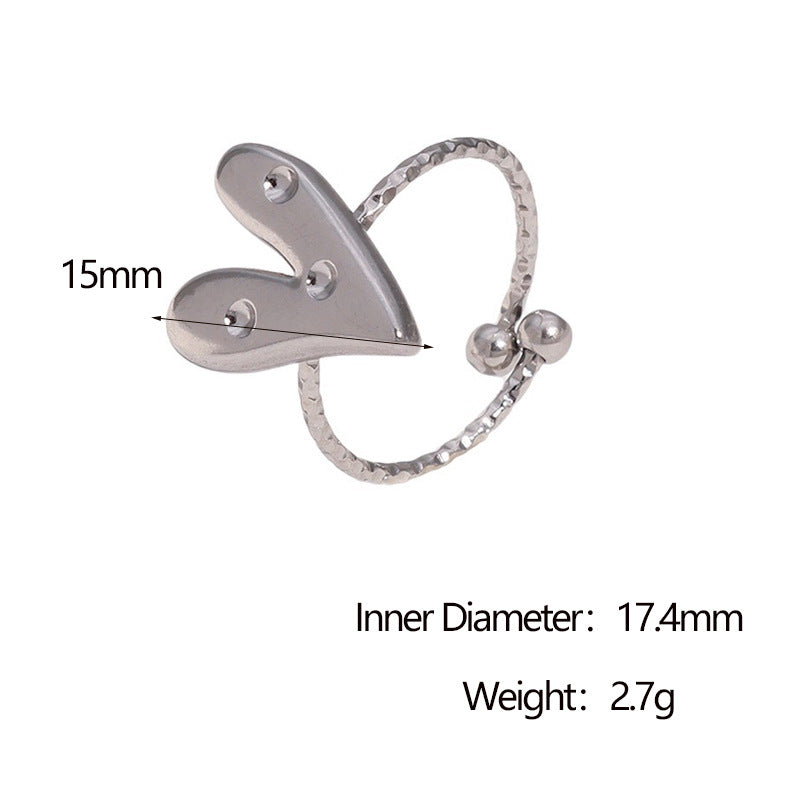Anello da donna minimalista a forma di cuore in acciaio al titanio con placcatura in oro 18 carati e intarsio di strass