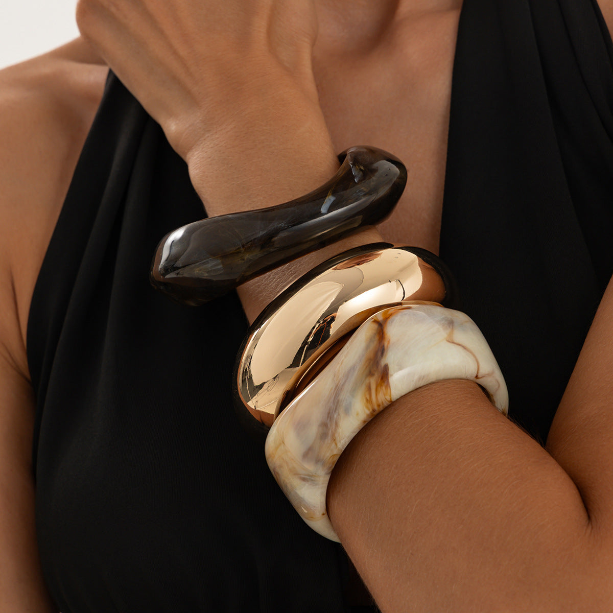 Vintage Minimalist Geometric Gradient Resin Plated Wide Cuff Bracelet