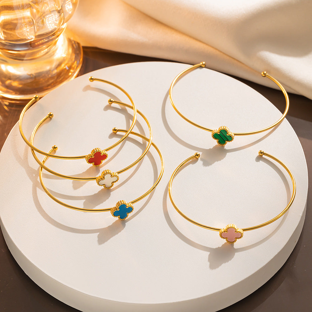 Elegant Four-Leaf Clover Titanium Steel Bracelet with Vacuum Plating for Hypoallergenic Wear