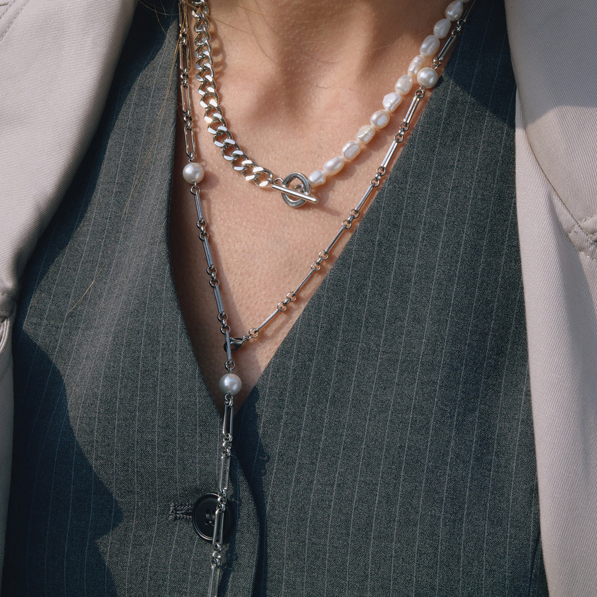 Casual Geometric Titanium Steel PVD Gold Plated Necklace with Pearl for Women