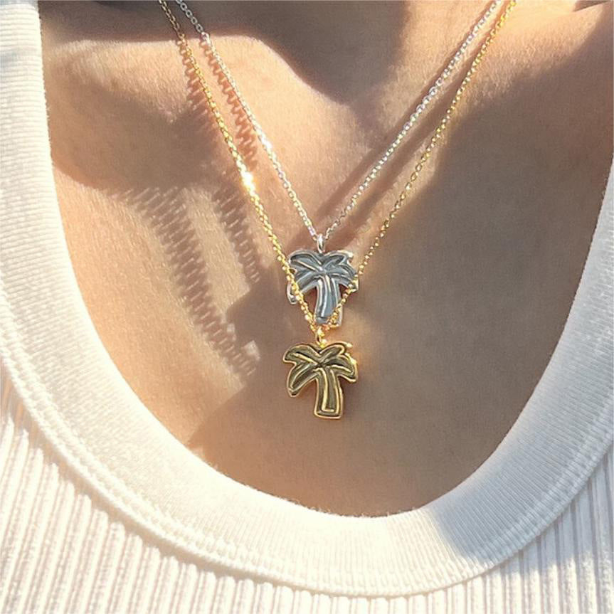 Collana pendente minimalista irregolare a forma di albero di cocco in argento sterling 925 con finitura lucida