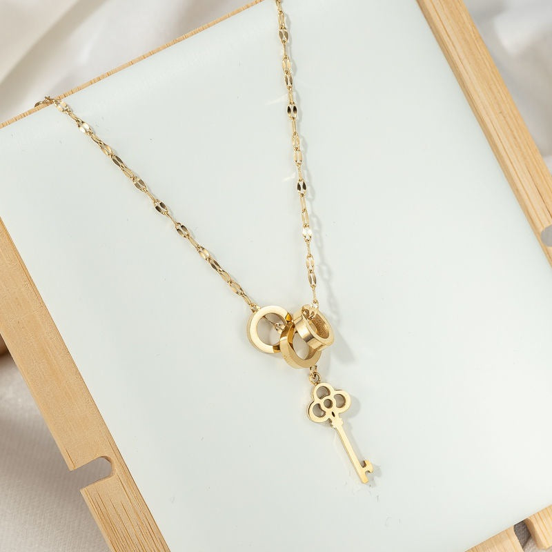 Minimalist Geometric Titanium Steel Key Pendant Necklace for Women with Gold Plating, Clavicle Chain
