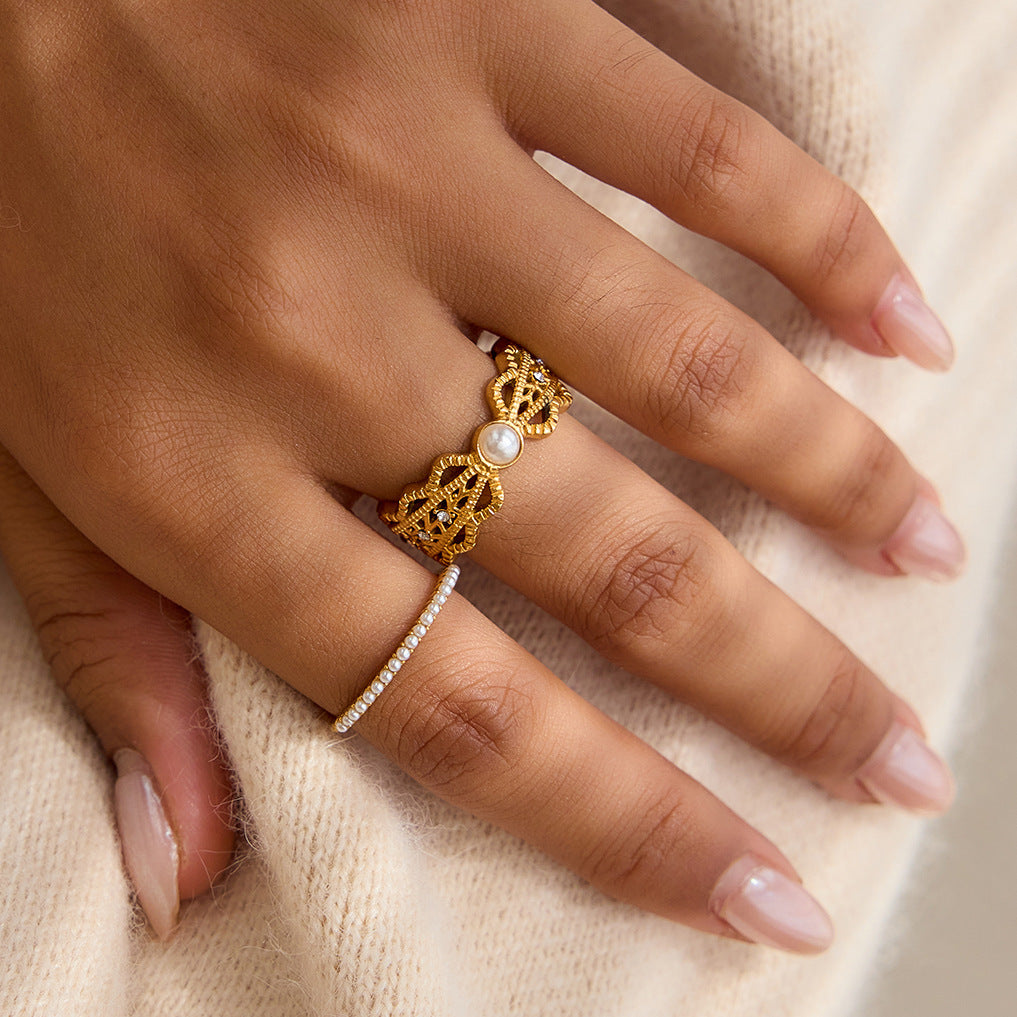 Anello geometrico in titanio e acciaio con intarsio di perle da donna, accessorio di moda in acciaio inossidabile elettroplaccato
