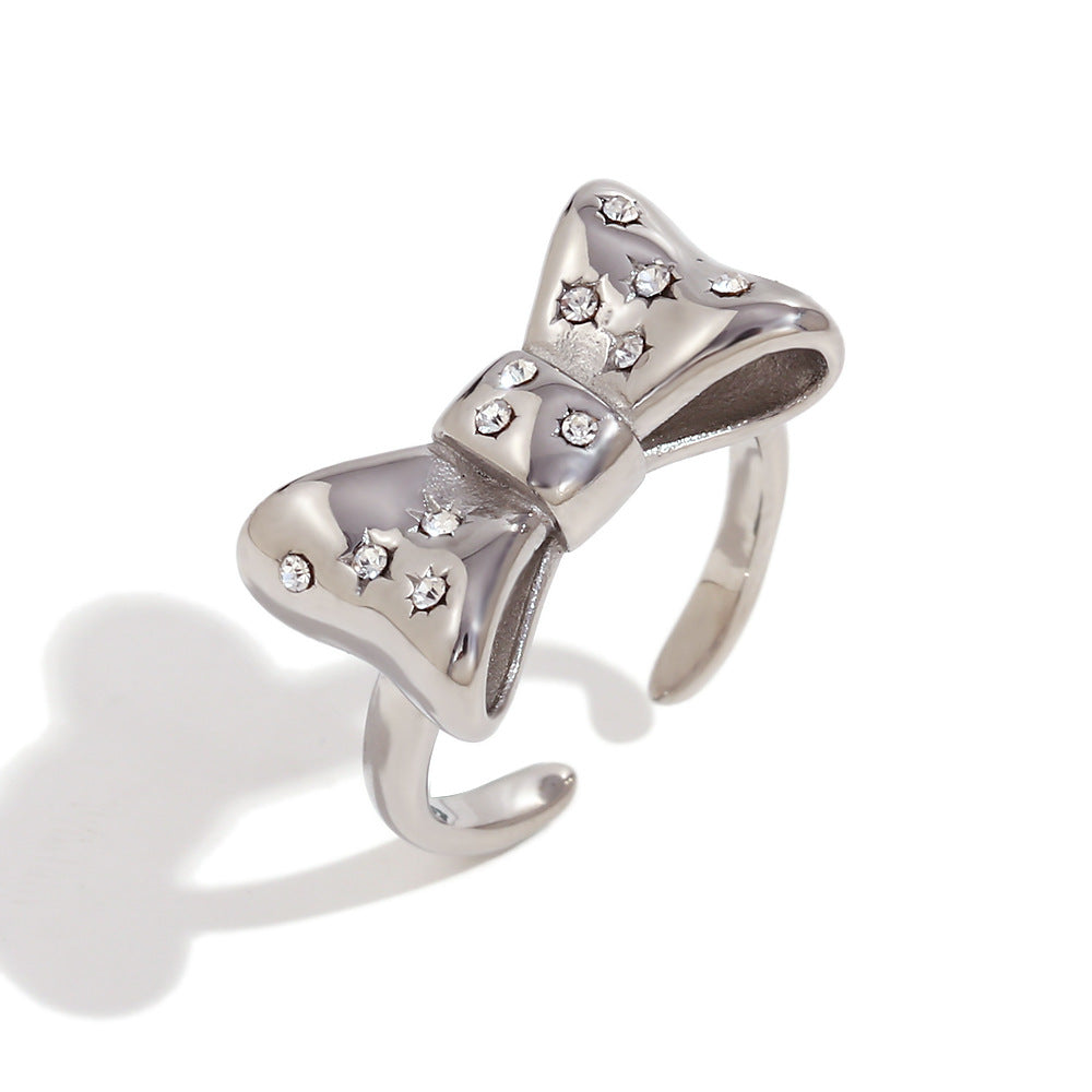 Anello a Cuore Geometrico Punk in Acciaio Inossidabile con Placcatura in Oro 18K da Donna