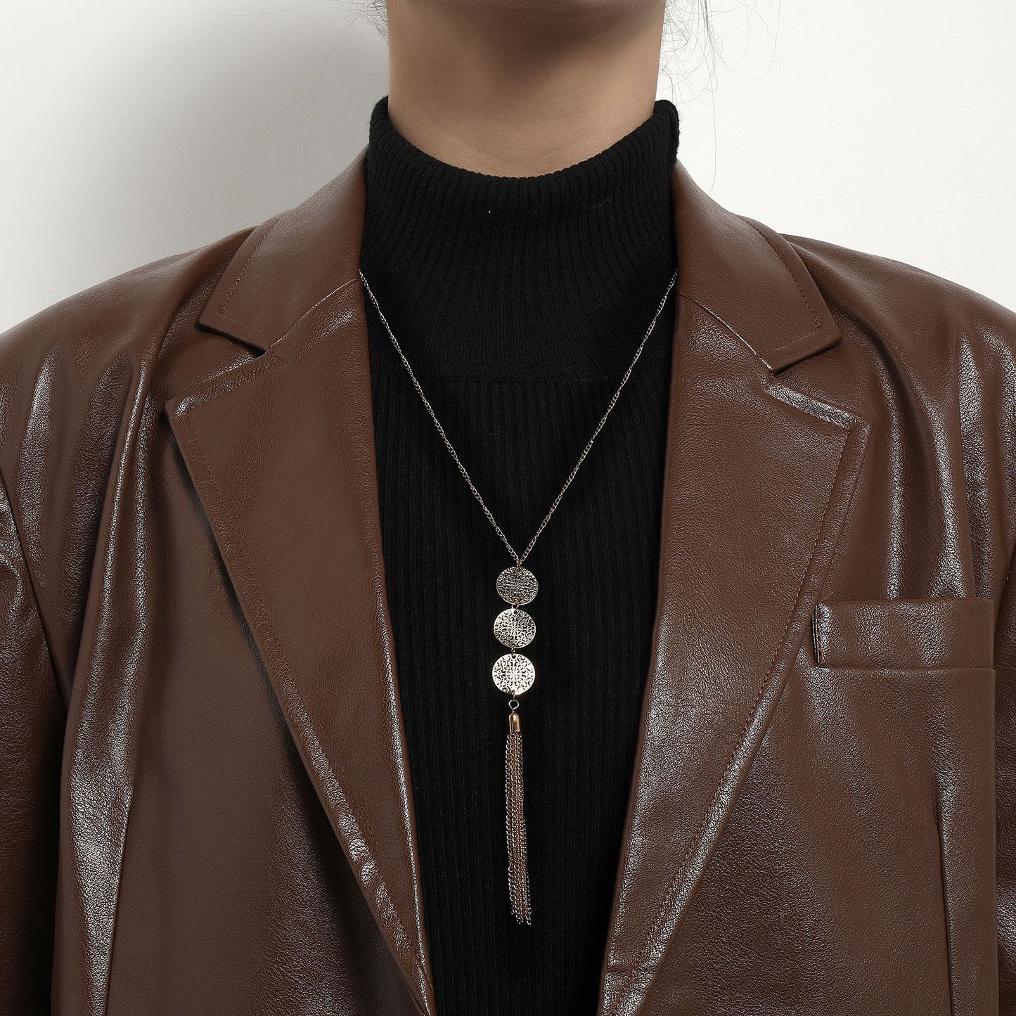 Vintage Geometric Circle Pendant Necklace Alloy Plated