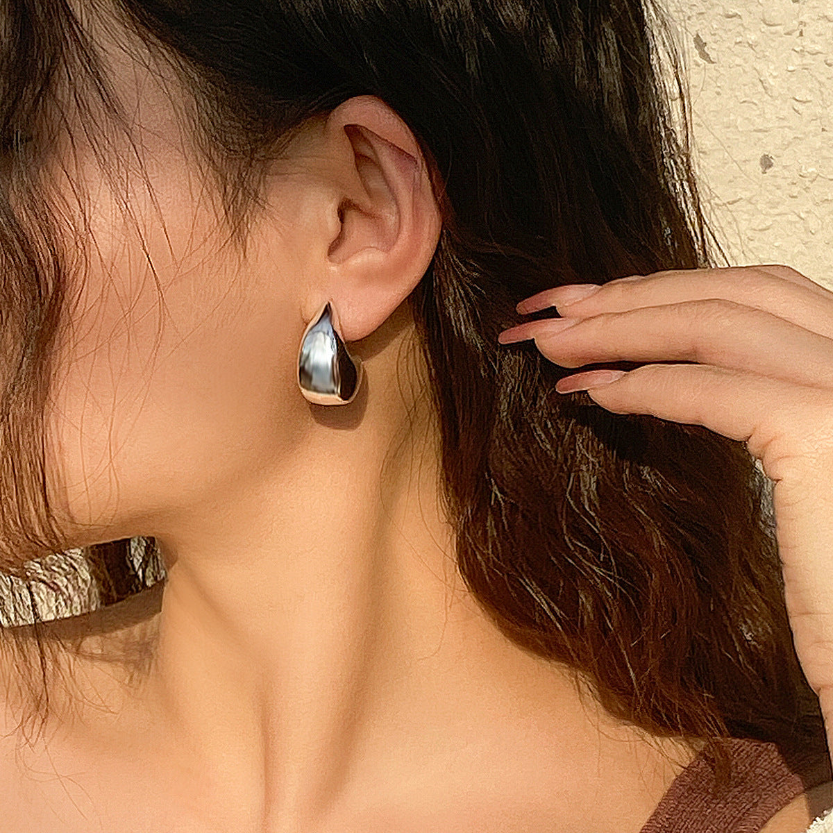 Pendientes minimalistas de acero inoxidable geométricos redondos con acabado de espejo y superficie chapada para mujer