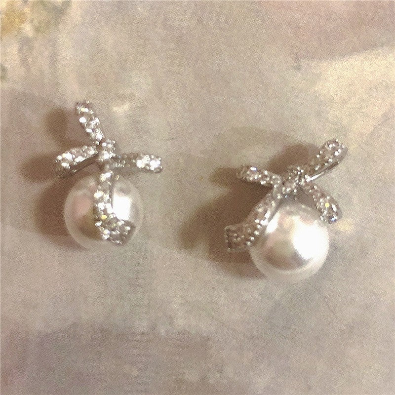 Pendientes de perlas geométricos para mujer con detalles de circonitas, postes de acero galvanizado, estilo retro lujoso y elegante para otoño e invierno