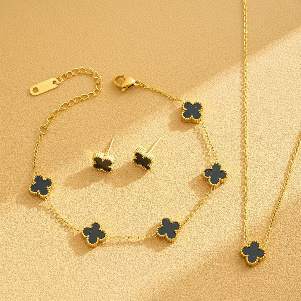 Elegant 18K Gold Plated Titanium Steel Floral Pendant Jewelry Set with Cable Chain
