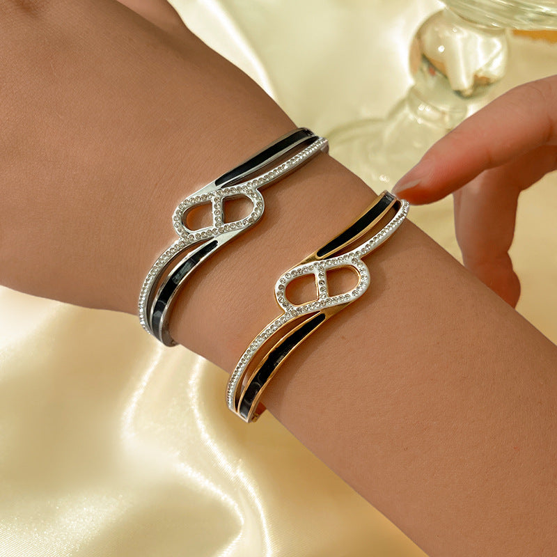 Vintage Double D Black Edge Cubic Zirconia Letter Bracelet Titanium Steel Plated Jewelry