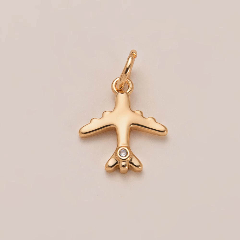 Minimalist Elegant U-Shaped Letter Pendant 18K Gold Plated Brass with Cubic Zirconia Necklace for Unisex