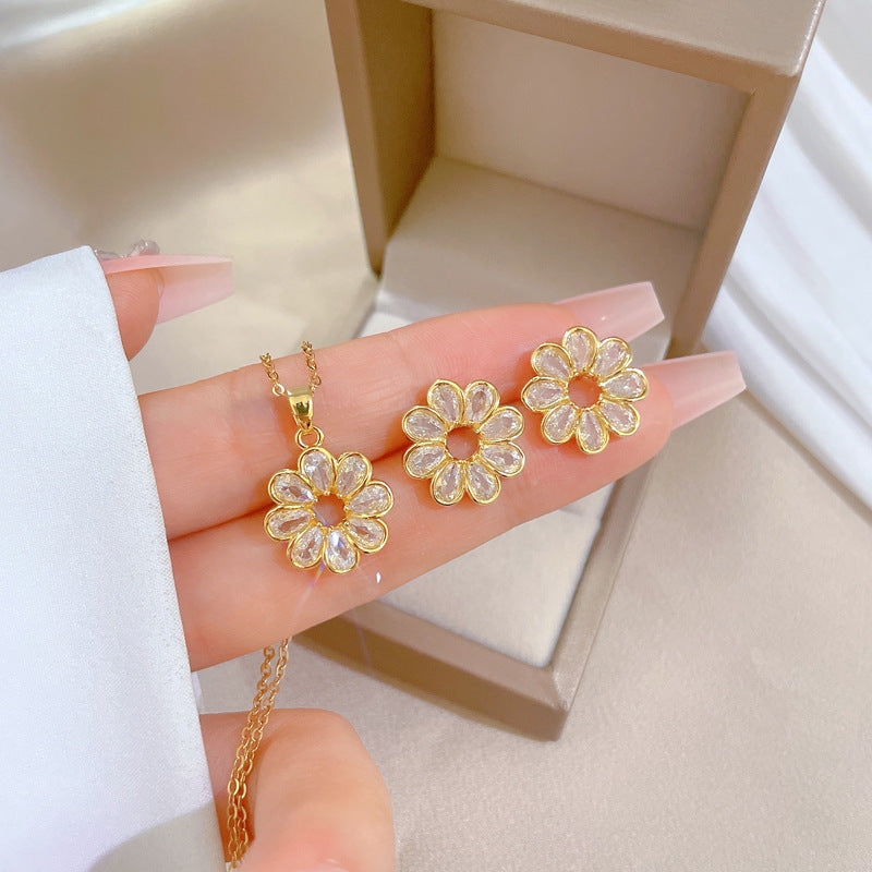 Conjunto de collar y pendientes de lujo de acero de titanio con colgante geométrico redondo de flor y incrustaciones de pedrería para mujer para eventos formales